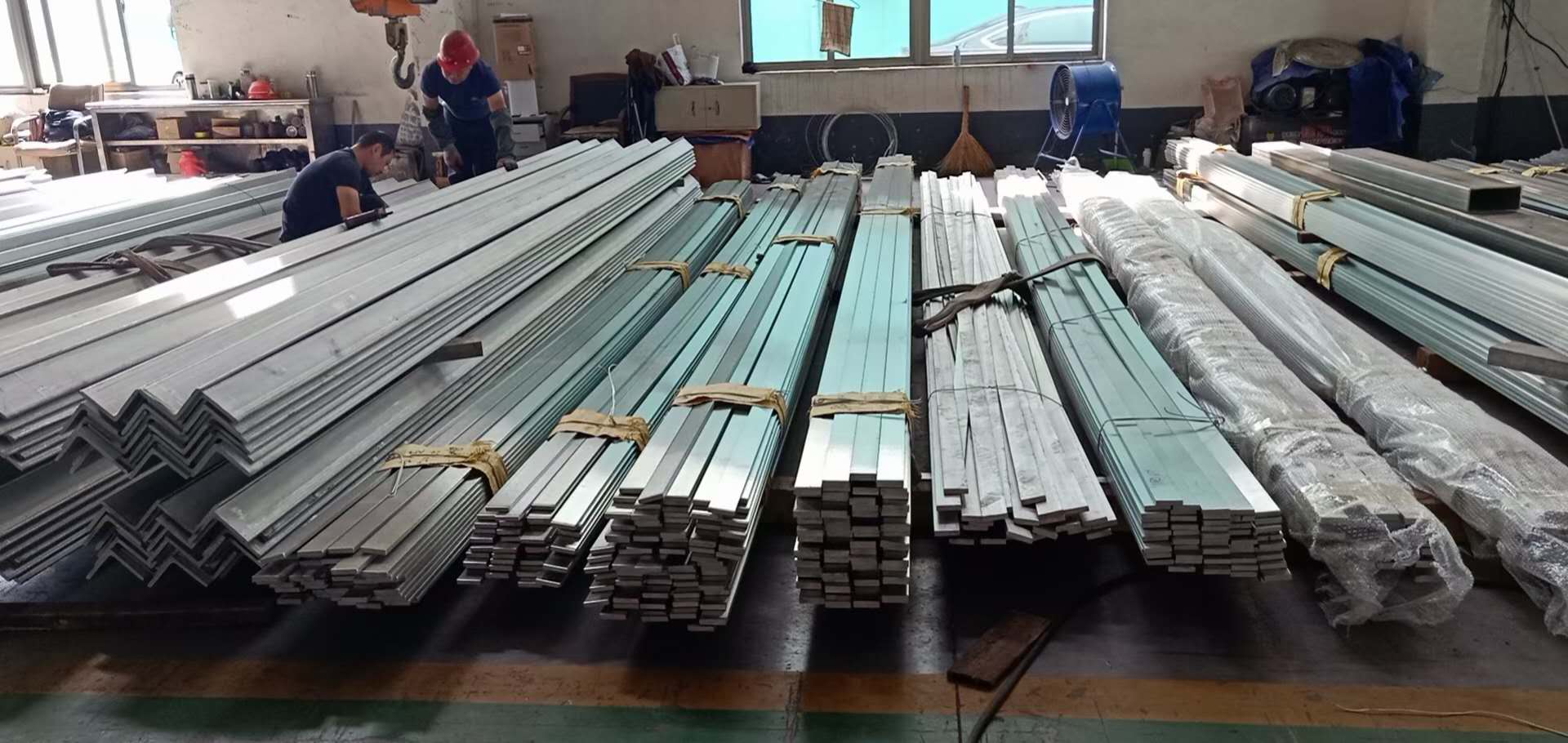温州2205双相不锈圆钢市场报价 凯志达2205双相不锈钢板