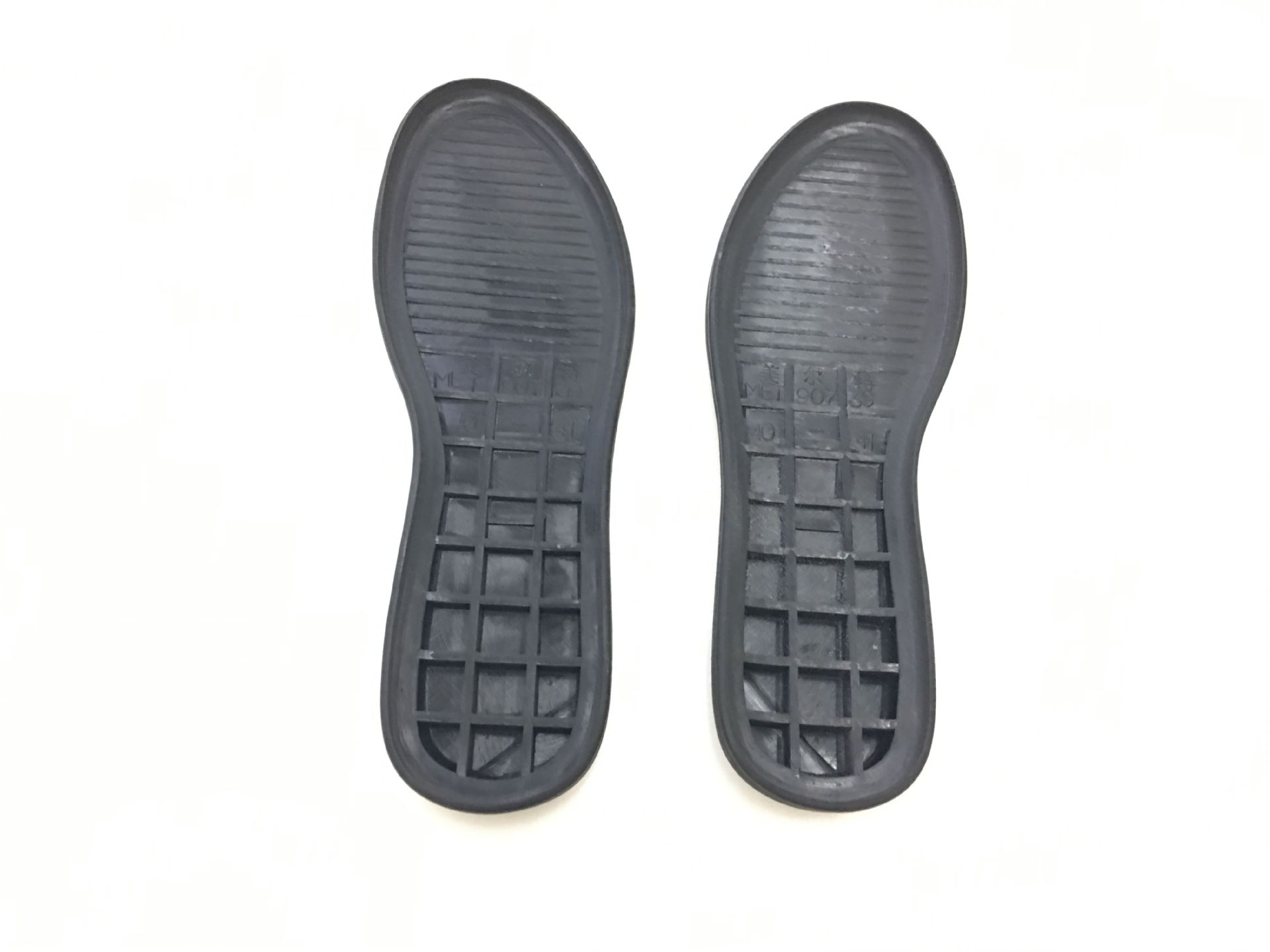 厂家直销  批发零售 橡胶耐磨鞋底 MET90739黑色示例图5