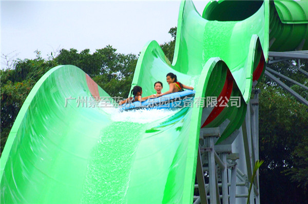 Family-Raft-Ride-Chimelong-Waterpark-Guangzhou-China.jpg