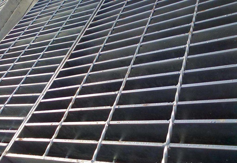 厂家供应热镀锌格栅板 电厂钢格栅板 镀锌水沟盖板踏步板 可定制示例图9