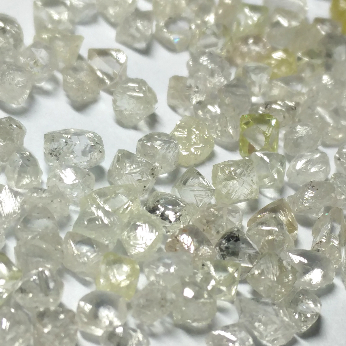 天然白色钻石原石金刚石颗粒5到70分净度颜色高钻石珠宝打磨示例图4