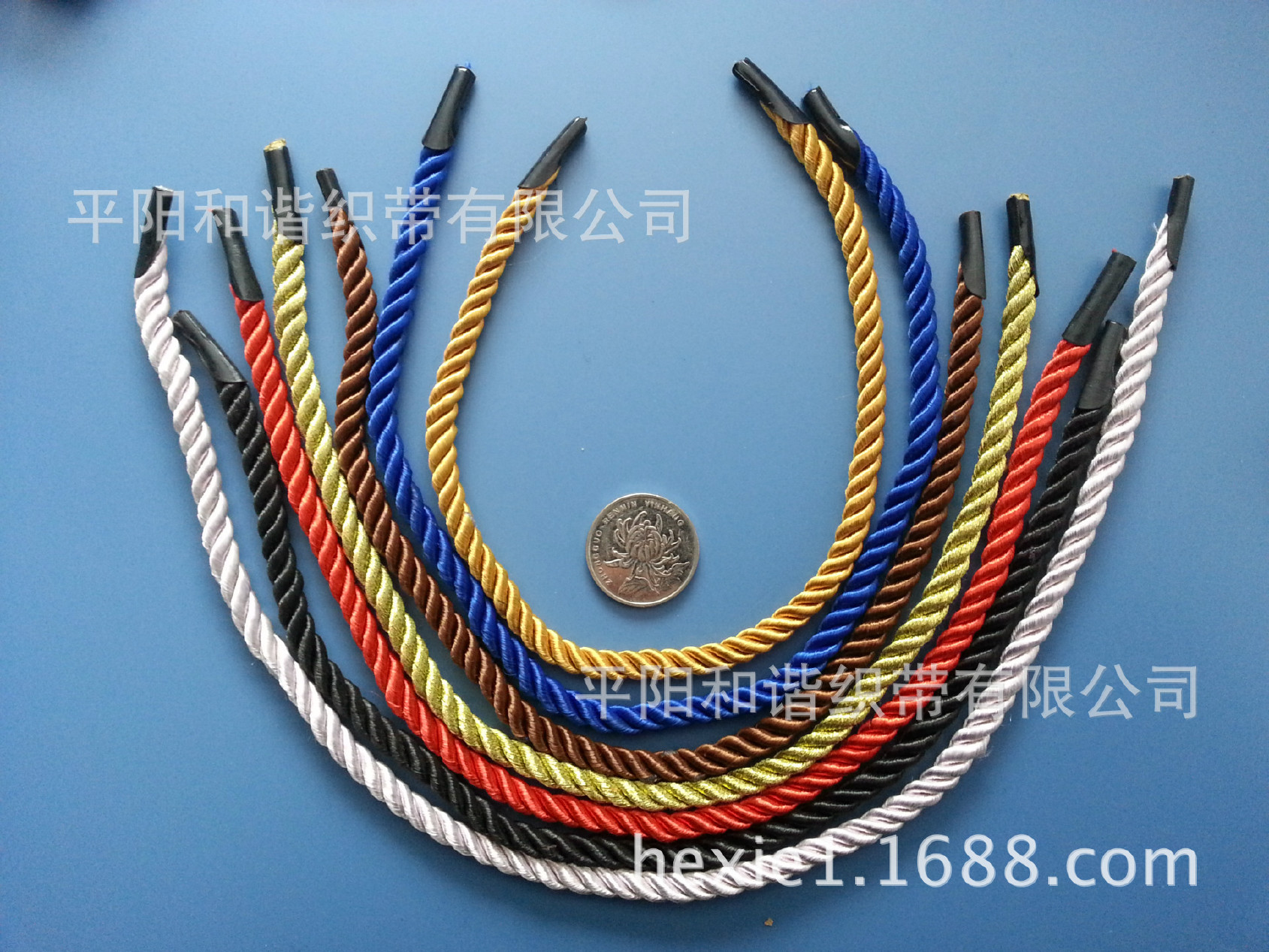 【和谐织带】专业生产手提三股扭绳，卡头手挽绳示例图1
