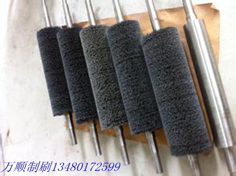 厂家直尼龙毛刷辊 缠绕弹簧式毛刷辊 密封条形刷示例图5