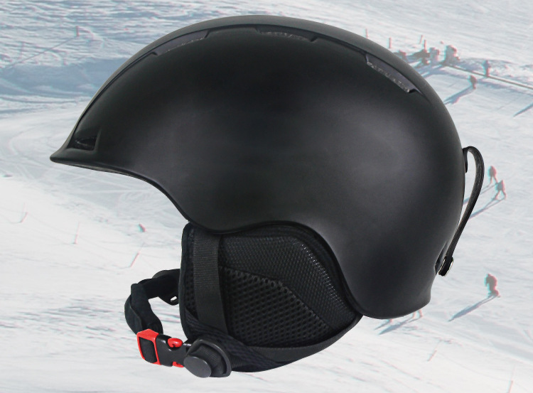 儿童滑雪头盔加厚保暖安全帽一体成型冰雪运动用品滑雪头盔厂销示例图4