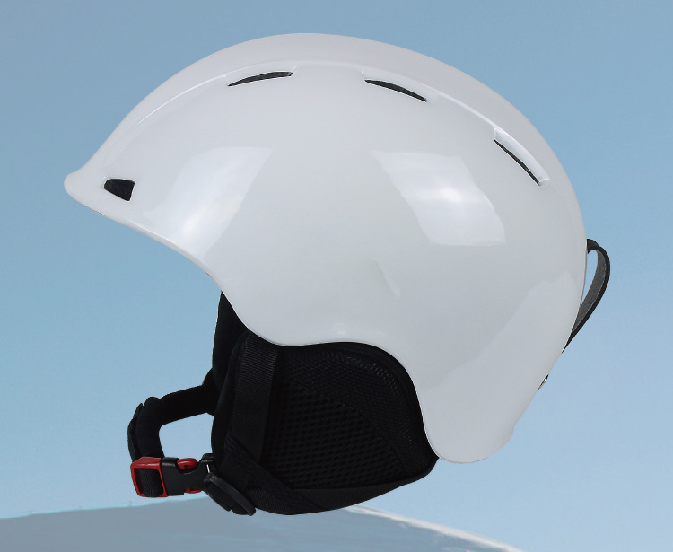 儿童滑雪头盔加厚保暖安全帽一体成型冰雪运动用品滑雪头盔厂销示例图2