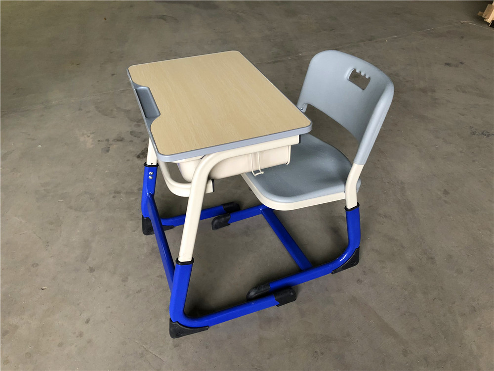 C型升降课桌椅弧形多功能媒体室互动PBL教室课桌椅示例图6