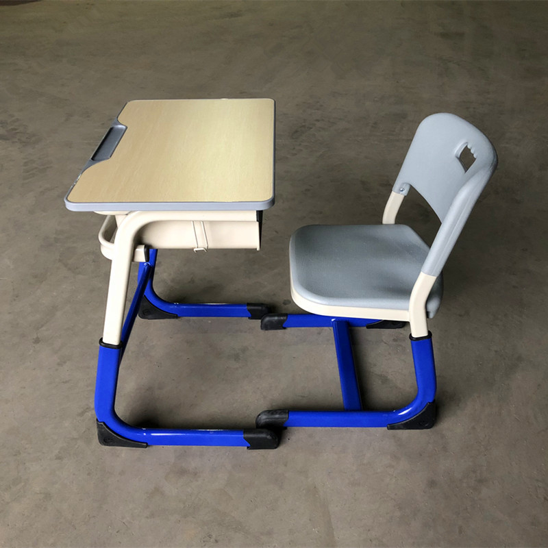 C型升降课桌椅弧形多功能媒体室互动PBL教室课桌椅示例图3