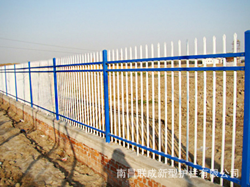 厂家定做C型围墙防护栏 小区别墅防护隔离栏 防撞庭院围墙护栏示例图12