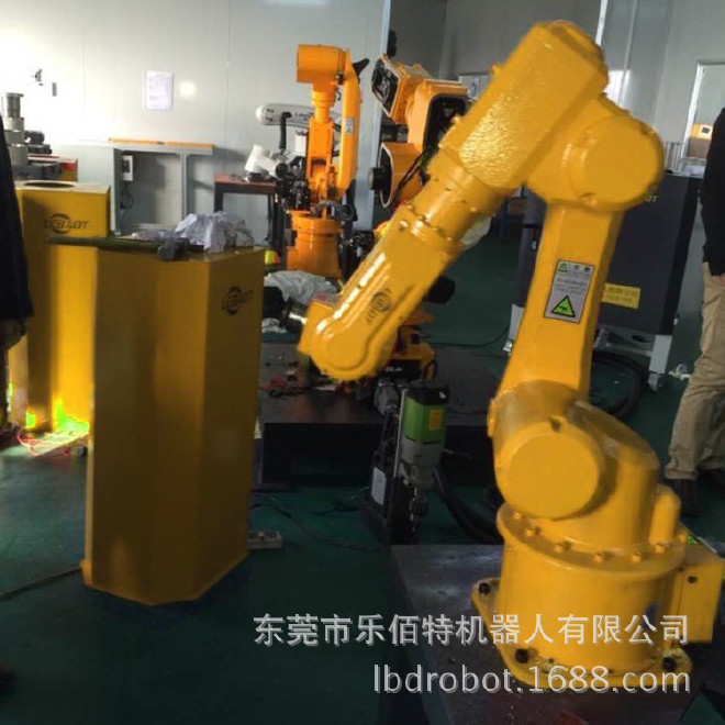 江门机器人生产厂家直销小型工业机器人 六轴手机壳喷涂机器人示例图4