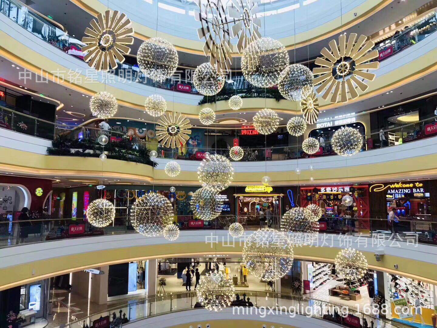 大型商场购物中心中庭吊饰美陈  商业大堂不锈钢球星吊饰布置定制示例图8