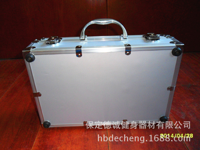 厂家直销供应银色铝箱 铝合金箱 精美铝合金箱 工具产品收纳箱示例图2