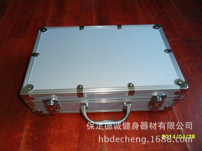 厂家直销供应银色铝箱 铝合金箱 精美铝合金箱 工具产品收纳箱示例图5