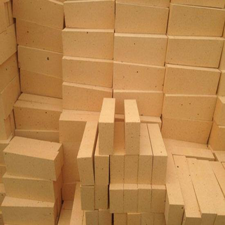 山东粘土砖 防腐蚀三级高铝耐火砖 耐火砖出售
