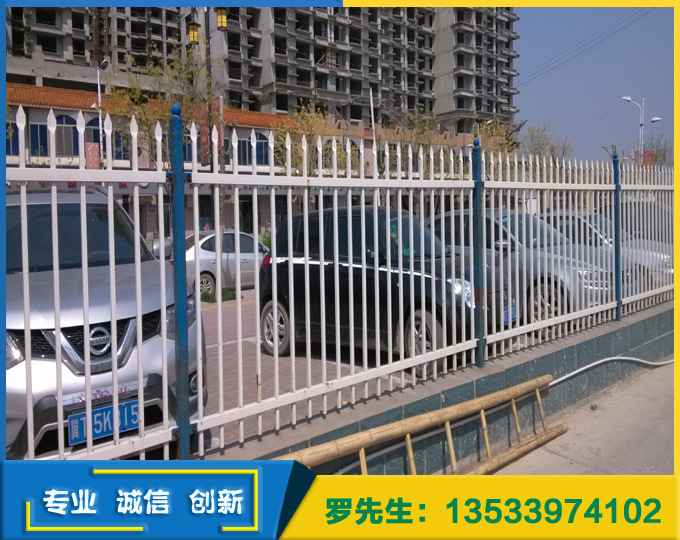 海南三亚锌钢护栏 阳江小区围墙栅栏（围栏) 阳台护栏 厂家直销示例图8