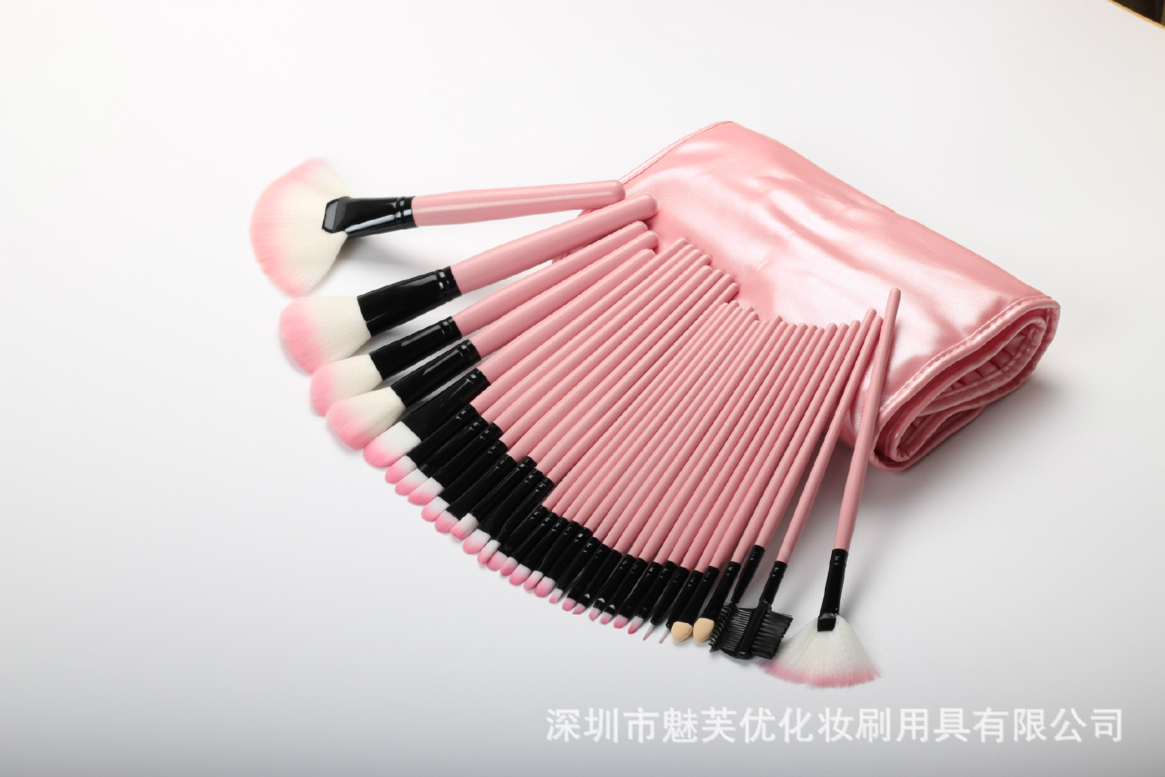 厂家直销32支化妆刷套装 木柄粉色、黑色美妆工具 支持定制示例图8