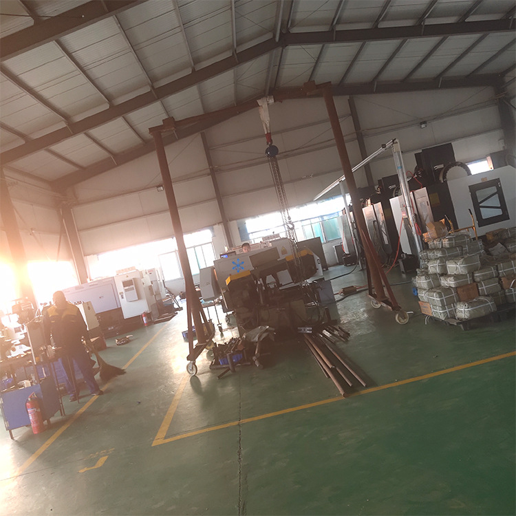 大量特價1405微型滾珠絲桿 定做加工PET塑鋼打包帶滾珠絲杠現(xiàn)貨示例圖24