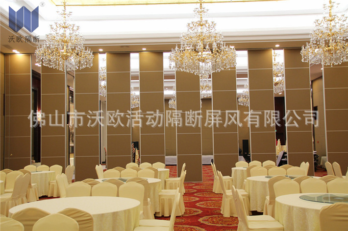hotel banquet hall acoustic op