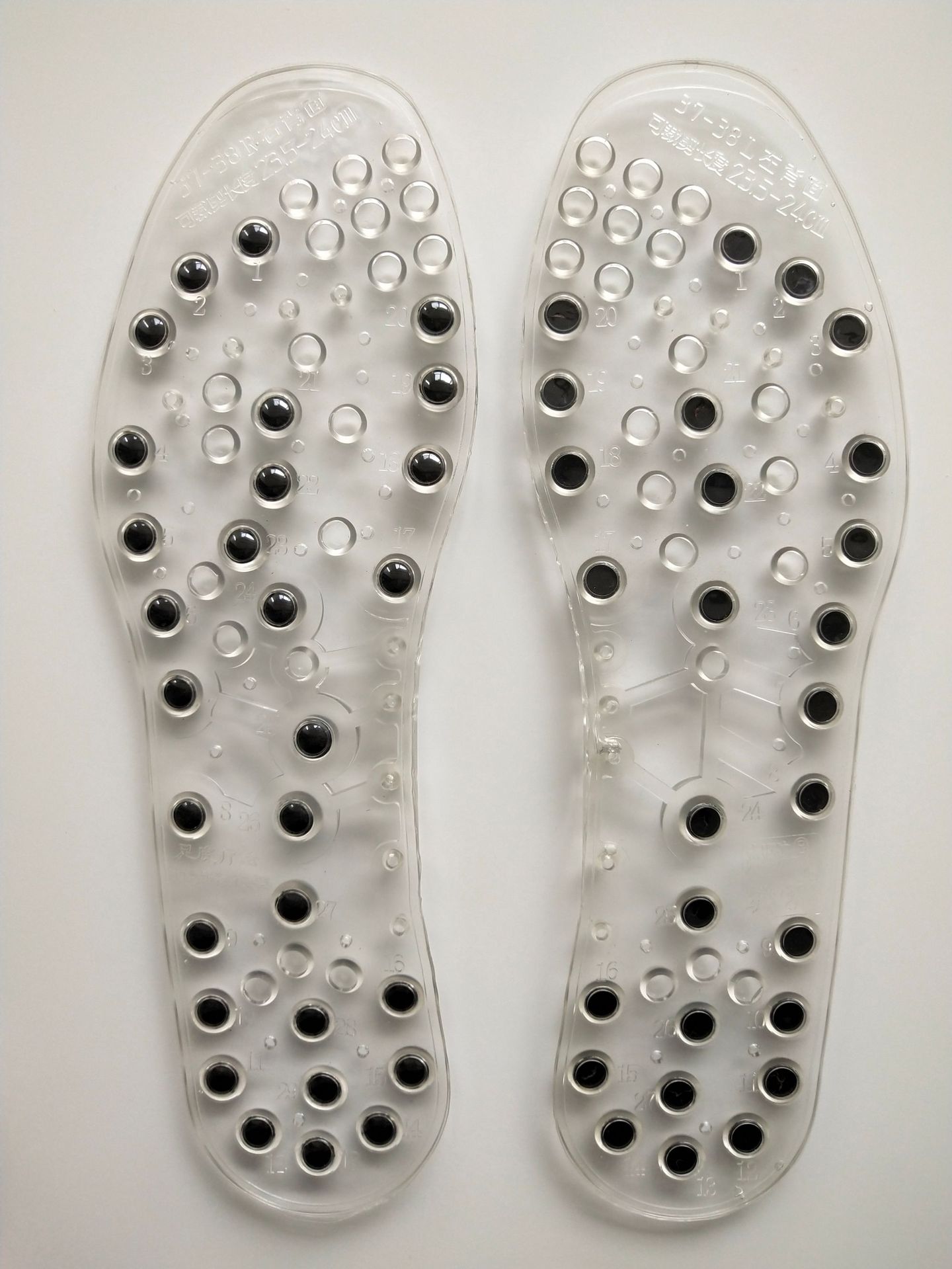 鹅卵石脚足底男女式磁石磁性运动散步跨境电商量子太赫多功能鞋垫示例图4