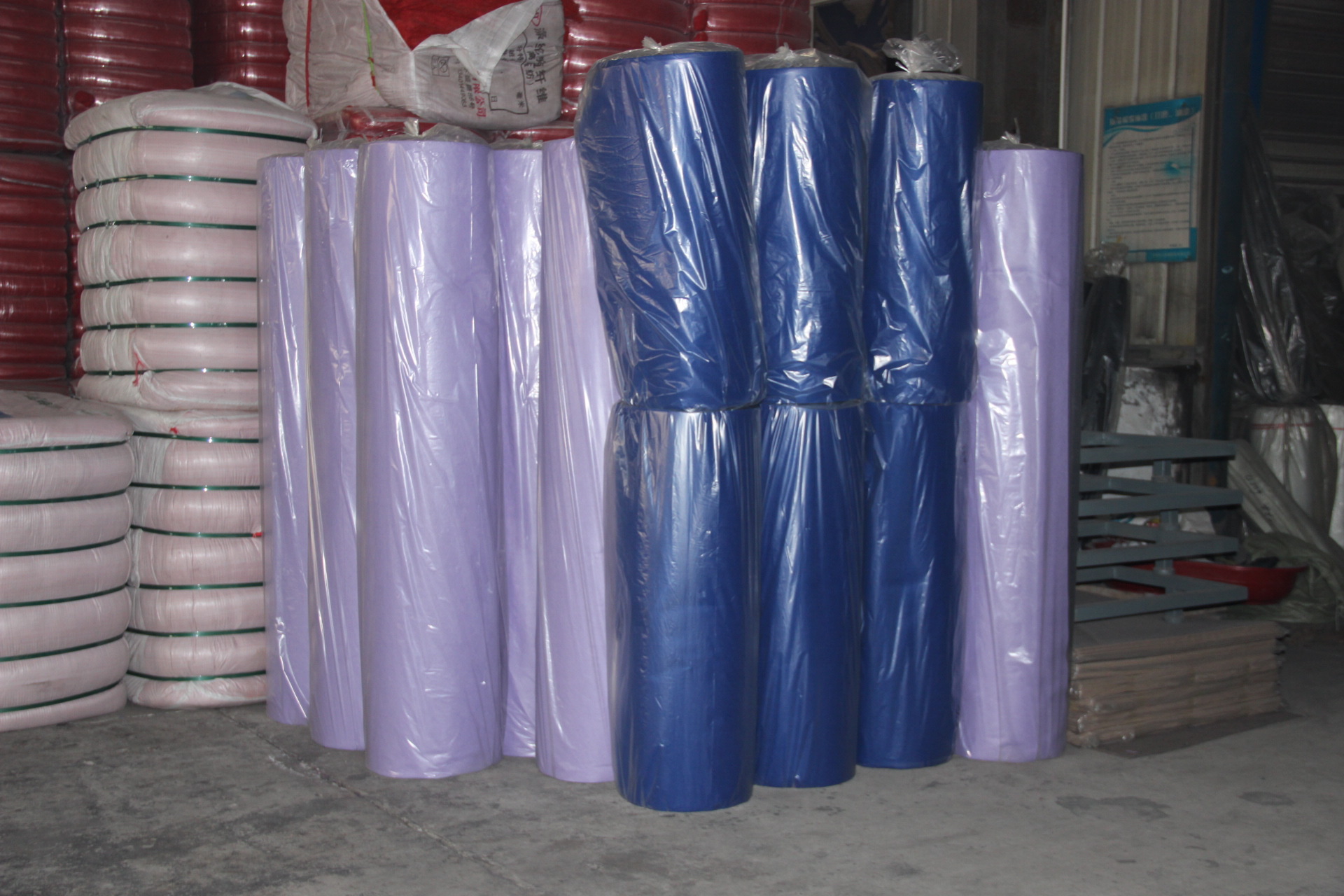 红地毯 婚庆地毯深紫色紫红色浅紫色地毯 一次性地毯厂家直销地毯示例图12