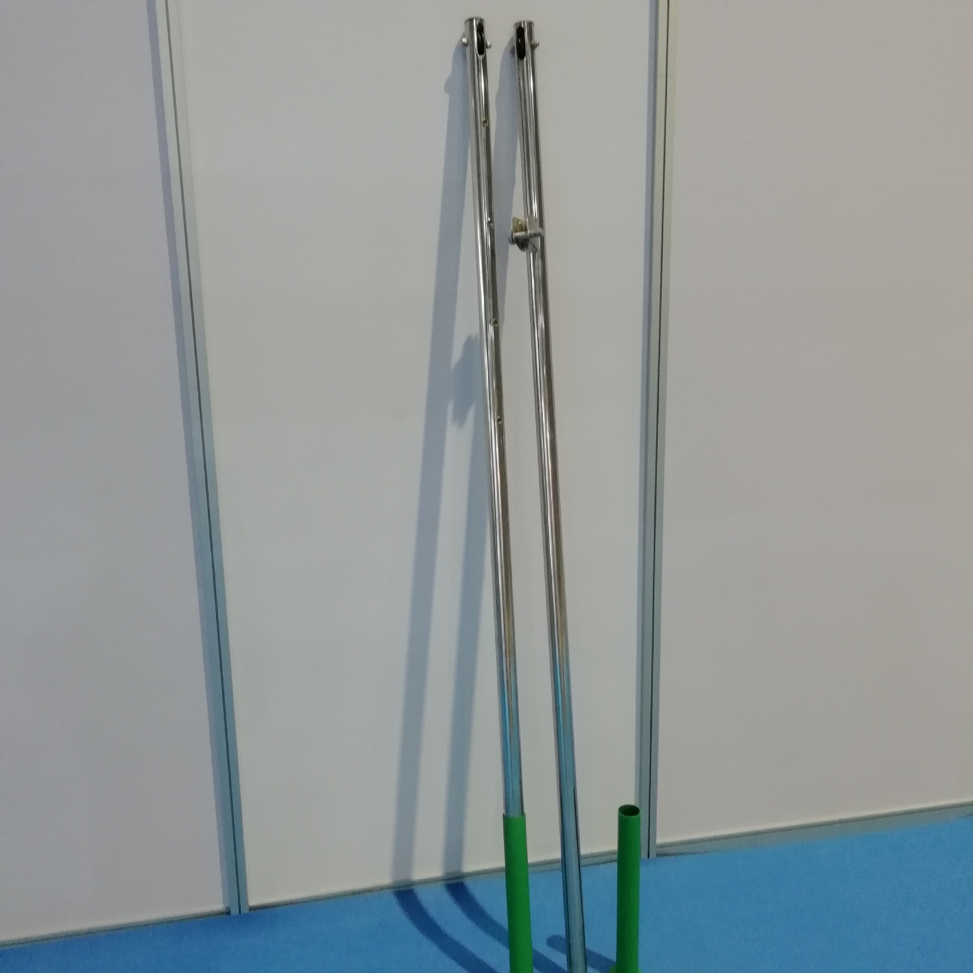 茂康体育厂家直销地插式羽毛球柱不锈钢立柱 标准比赛用羽毛球网示例图8