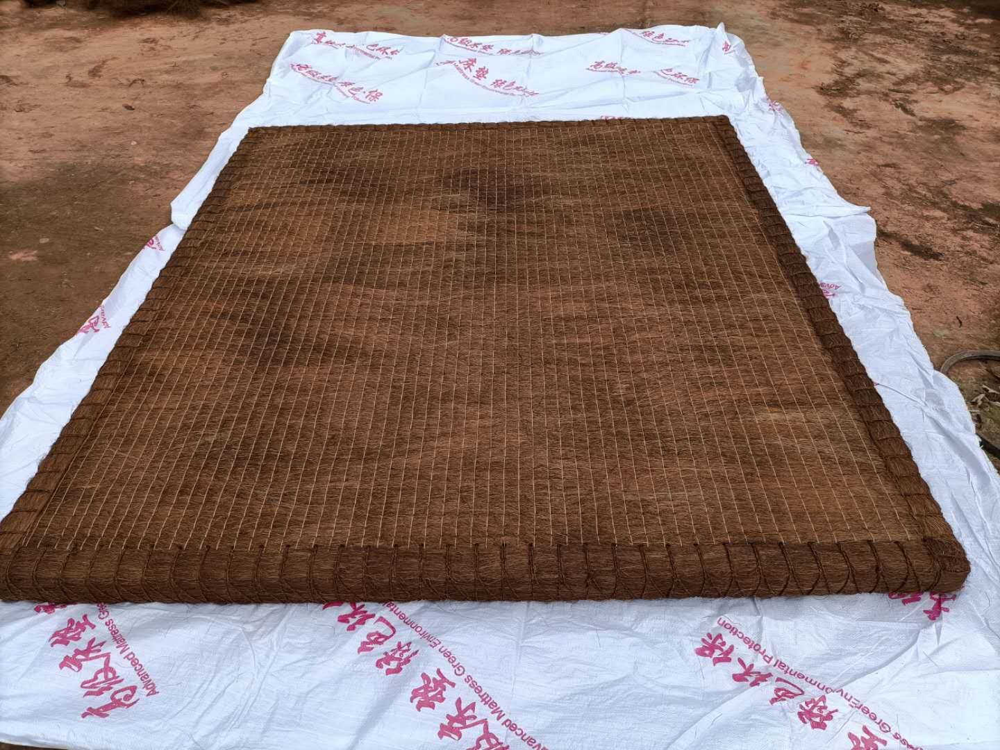 学生硬床垫 源头厂家 1.5*2*0.06米 环保山棕床垫4