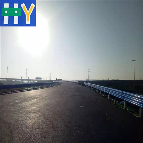 高速公路护栏厂家-郑州合宇道路设施有限公司 专业公路波形护栏板4