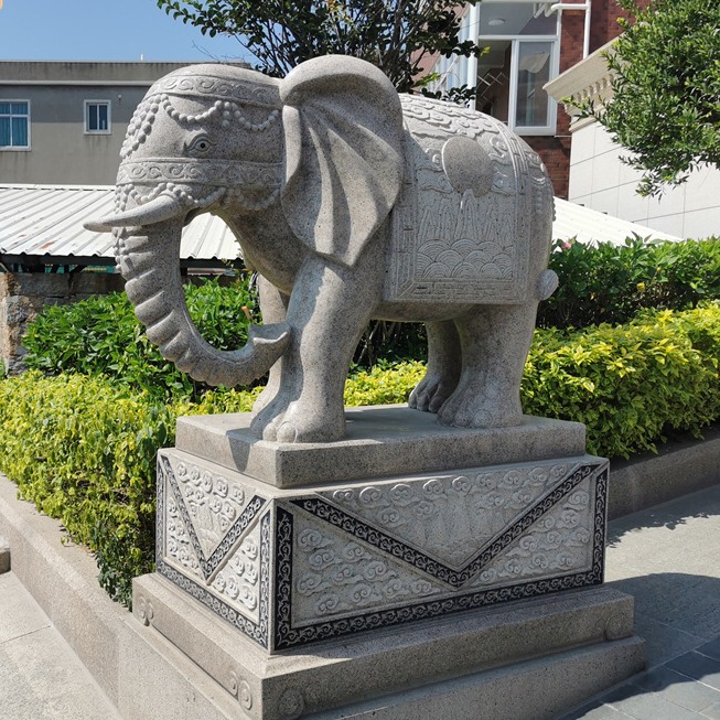 石雕大象厂家热销 花岗岩石材大象图片 公司广场银行门口大象