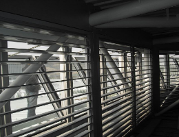 60系列 百叶窗厂家 奥德力 大量现货 产品经久耐用 中空百叶窗 铝合金百叶窗4