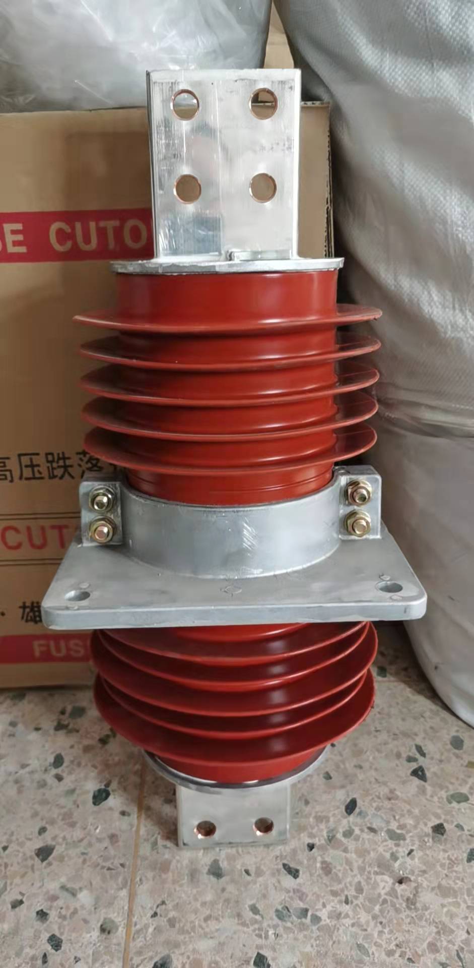 10KV 1250A FCGWB-10 35KV 陕西宇国电气供应高压复合式穿墙套管