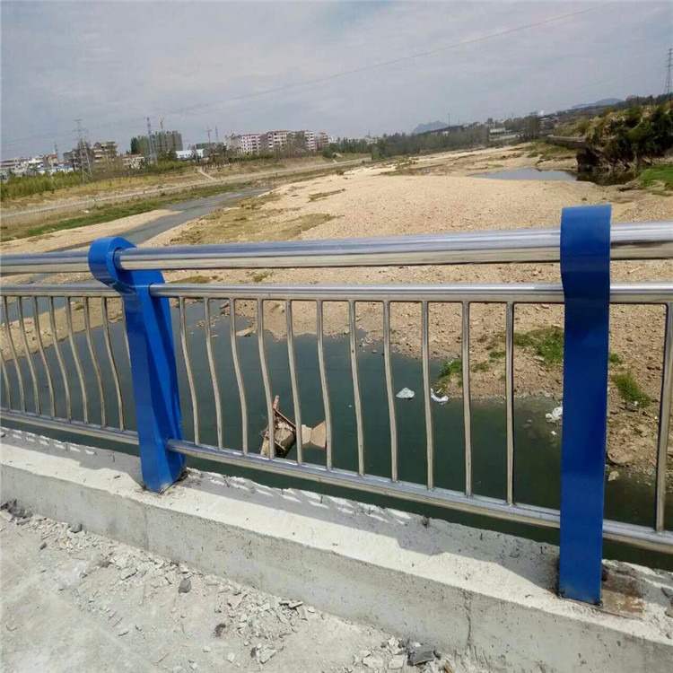 氩弧焊桥梁抗撞击栏杆 河岸桥栏杆 Q235材质桥梁围栏 不锈钢景观护栏2