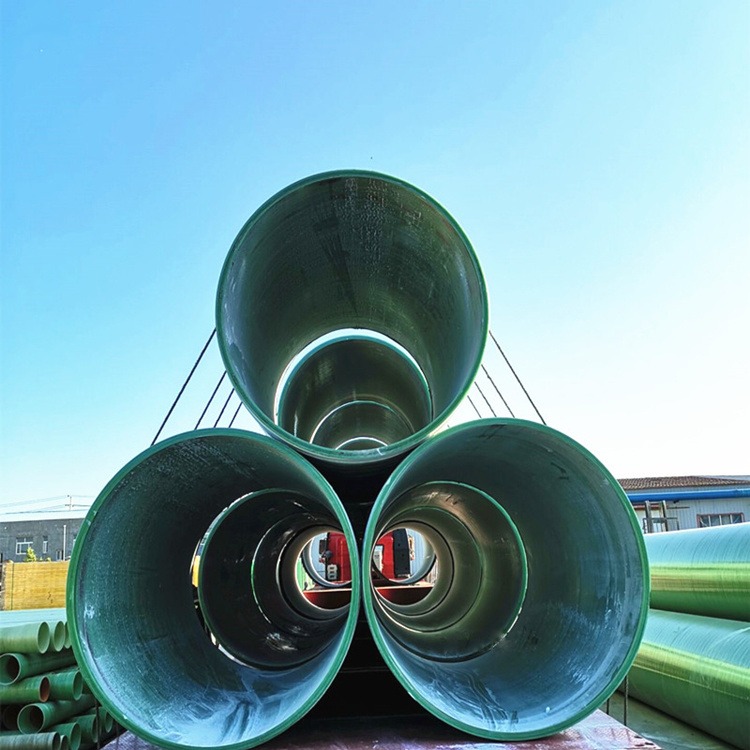 化工管道及配件 缠绕管道 能源输送管道 伟恒生产玻璃钢管道 管道厂