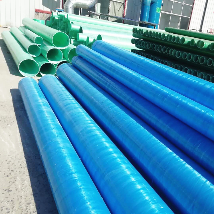 化工管道及配件 缠绕管道 能源输送管道 伟恒生产玻璃钢管道 管道厂4