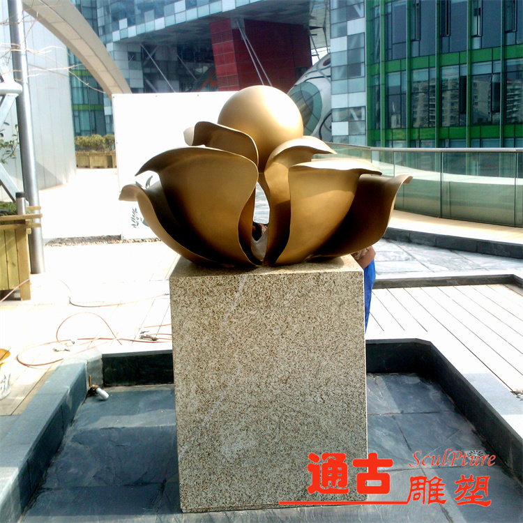 上海通古雕塑一站式制作 锻铜雕塑 室外雕塑 室外装饰铜花2