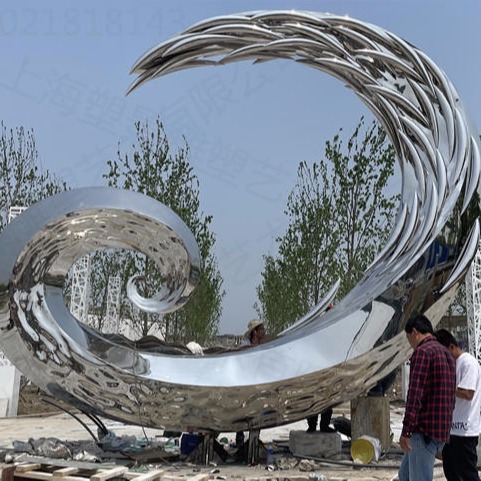 艺术景观圆环雕塑定制 景观雕塑 辽宁广场不锈钢镜面月亮雕塑