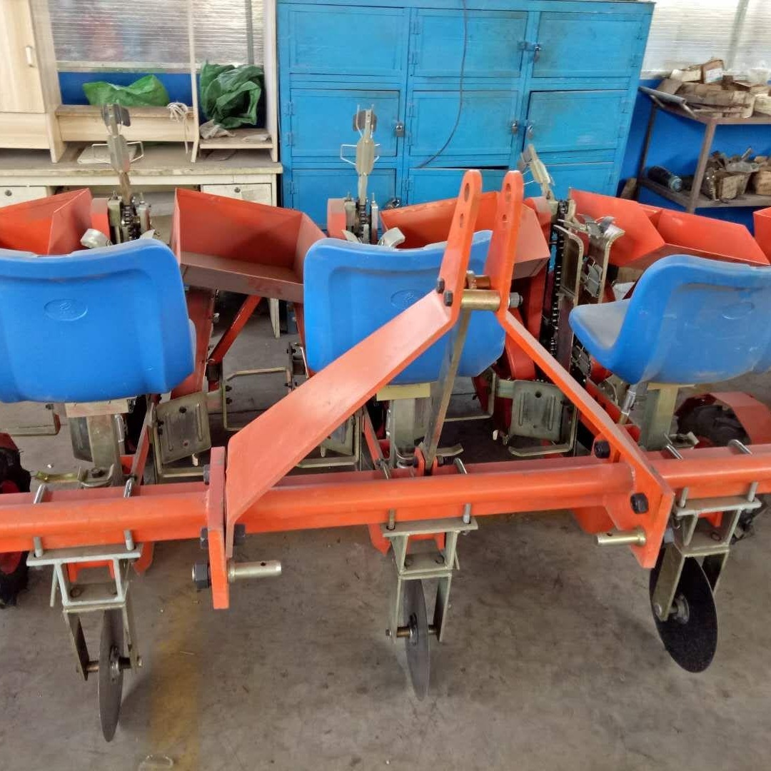 2019红薯移栽机 种植机械1