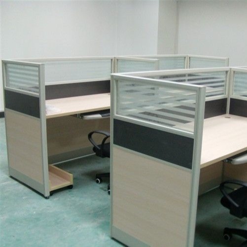 办公屏风 屏风工位电脑办公桌的优点和质量