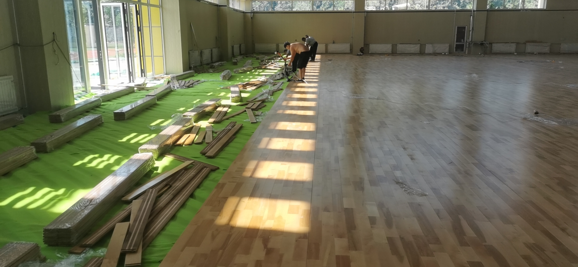 单龙骨结构 枫桦木A级 篮球馆木地板 启禾体育 厂家销售 体育木地板1