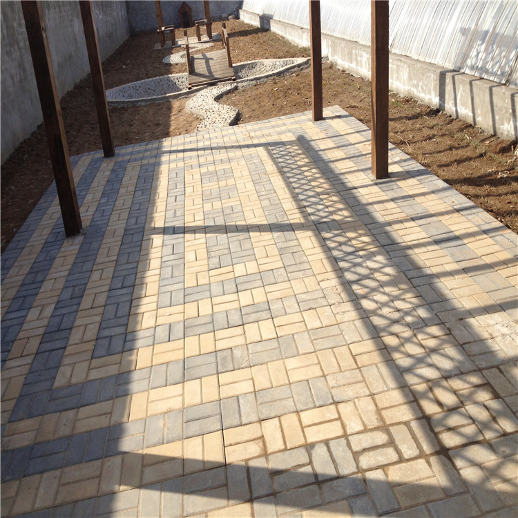 碳化木地板设计 石景山胜杰腾达防腐木地板制作 景观工程项目7