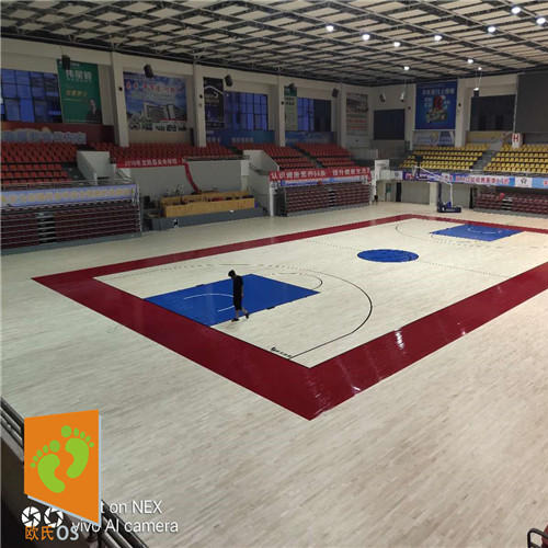 昌吉篮球场运动地板翻新_篮球馆运动地板施工_欧氏地板 实木地板1