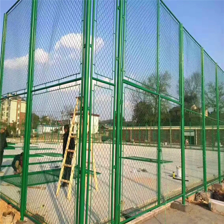球场围栏护栏网 球场护栏安装 篮球场地护栏 河北中峰厂家定做3
