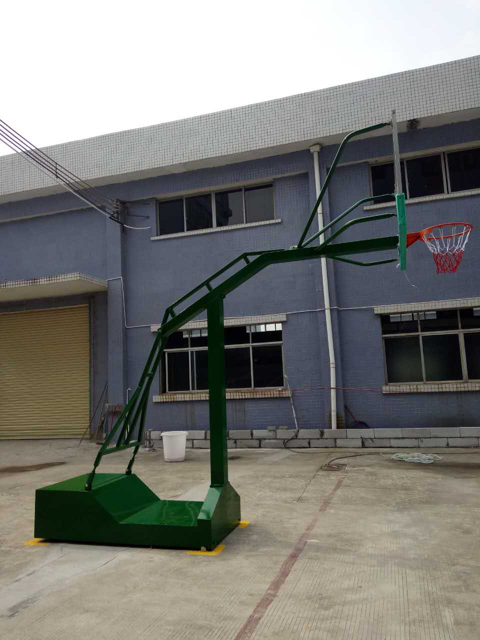移动式篮球架海燕式篮球架室内外标准移动篮球架福永篮球架 篮球架、球板、球框、球网4