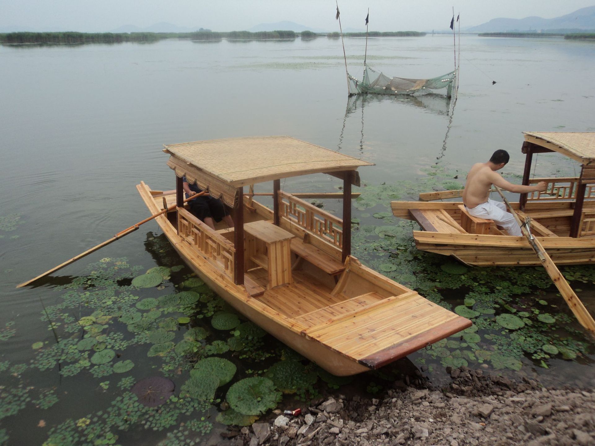 公园观光木船 景观木船 厂家定制原木色单蓬船5米 水上观光船2