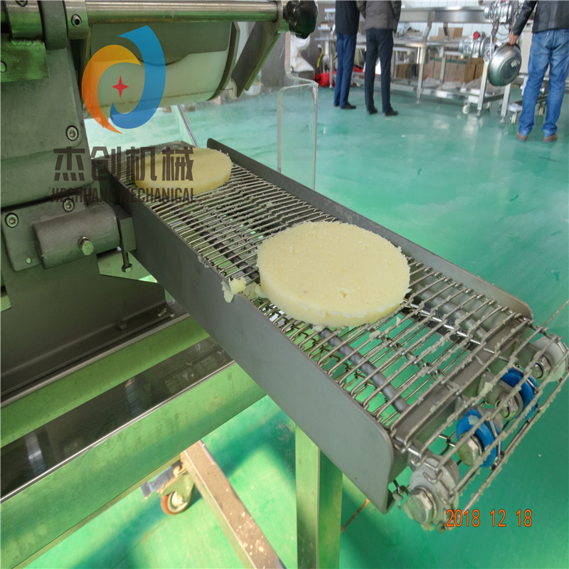 廠家推薦薯餅成型機(jī) 一機(jī)多用蔬菜餅成型設(shè)備廠家 生產(chǎn)蔬菜餅的成型機(jī)器3