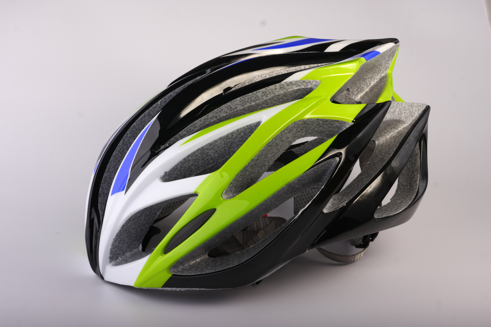 厂家直销批发骑行头盔单车头盔一体成型自行车头盔速滑头盔安全帽1