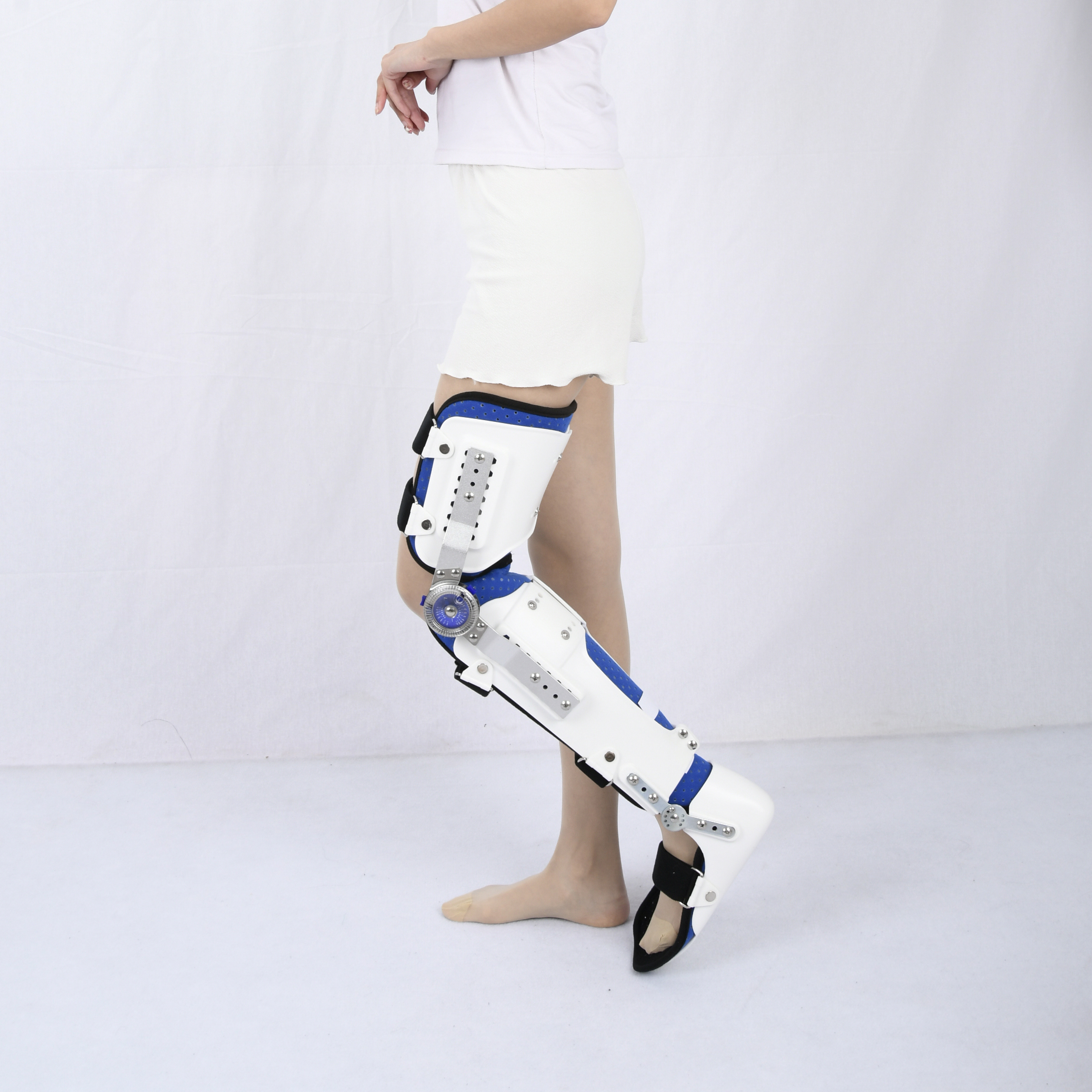 康奇医疗厂家可调膝踝足护具膝关节截瘫行走固定支具股骨骨折护具胯部术后固定护具3