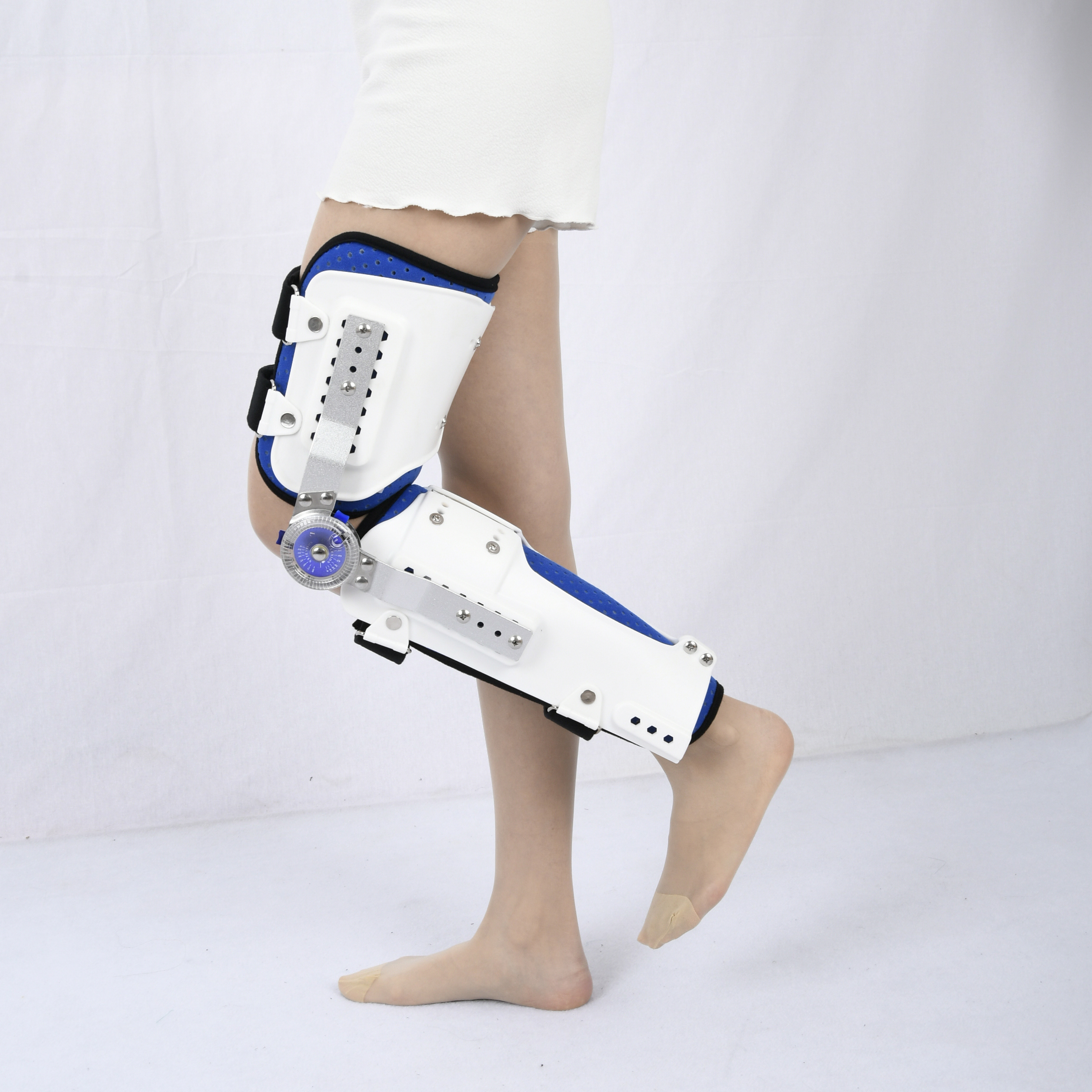 康奇医疗厂家可调膝踝护具膝关节截瘫行走固定支具股骨骨折护具胯部术后固定护具4