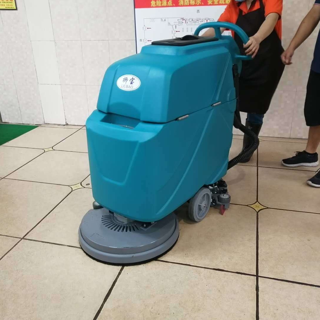 广东电动拖洗机 惠州地面清洗机手推式拖地机 柳宝LB-520手推式洗地机