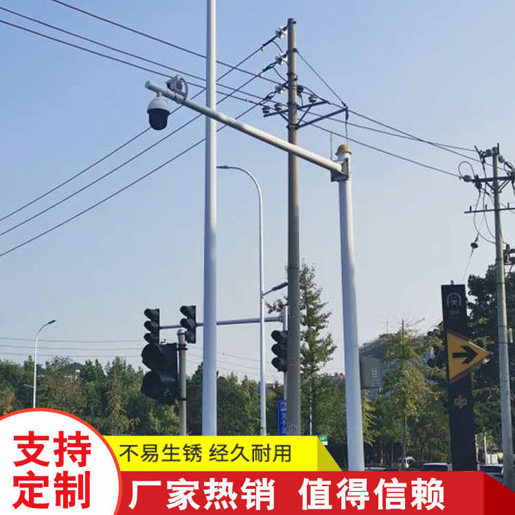 高速公路城市道路指示牌 道路电子监控杆 电子卡口杆 八角信号灯杆 八角监控杆 交通信号杆 交通信号灯杆3