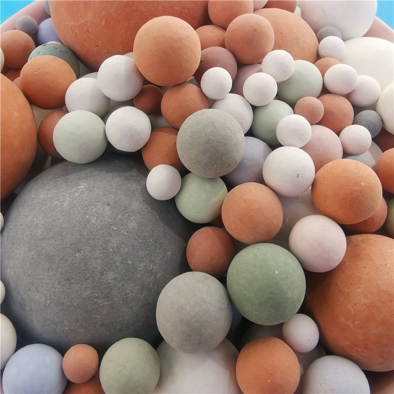 河北厂家灵泽牌麦饭石球远红外陶瓷球规格有1-20毫米之间都可以做水处理花洒用淋浴过滤除氯电气石球陶瓷球2