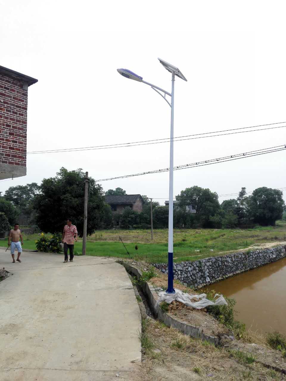 5米6米灯杆锂电池路灯 全套超亮太阳能路灯 乾旭照明LED户外新农村家用路灯3